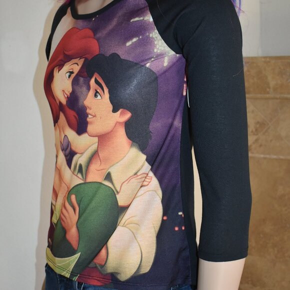 RETRO STYLE Disney Little Mermaid Ariel & Prince Eric Long Sleeve T-Shirt Small - Picture 3 of 10